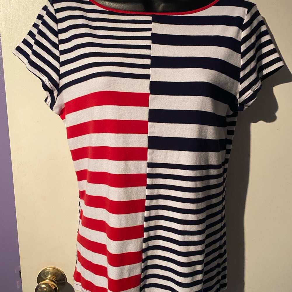 Chaps Red and Blue Striped Short Sleeve Tee Size Large